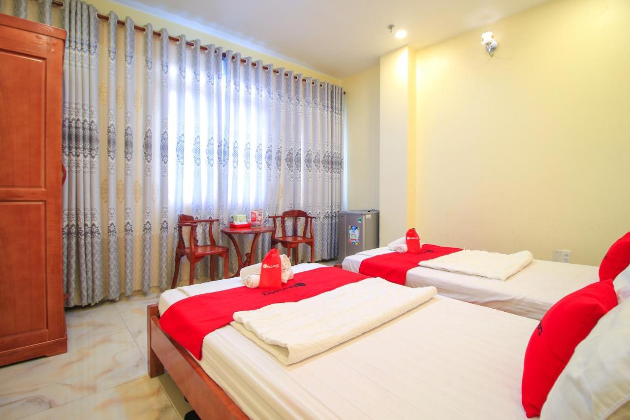 Reddoorz Plus @ Dong Den Street Hotell Ho Chi Minh-staden Exteriör bild